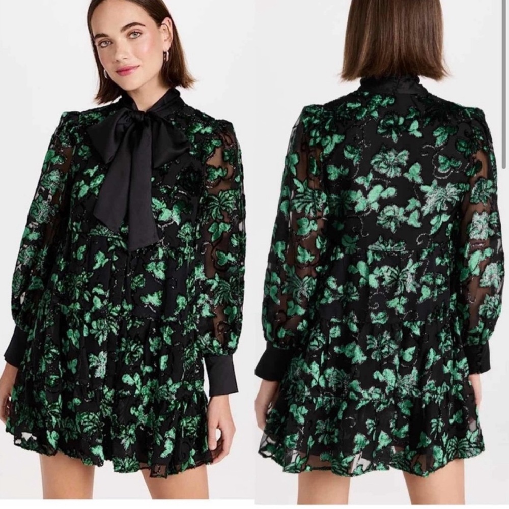 Alice and Olivia rowen dress
